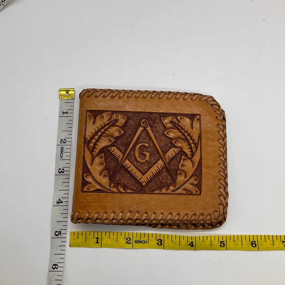 VINTAGE TOOLED LEATHER WALLET WITH WGB INITIALS - Picture 6 of 8